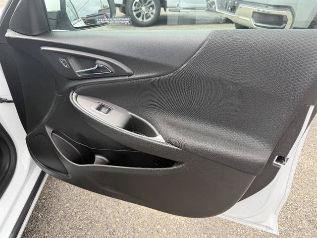 Used 2024 Chevrolet Malibu LT FWD image 17