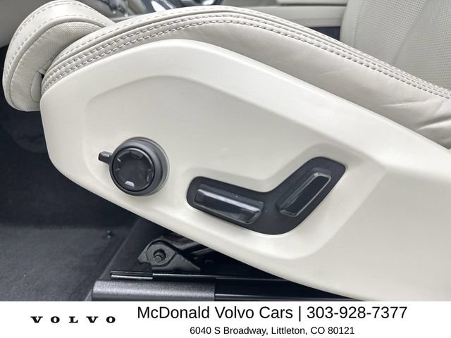 Used 2026 Volvo XC60 B5 Ultra w/ Protection Package Premier AWD/4WD image 12