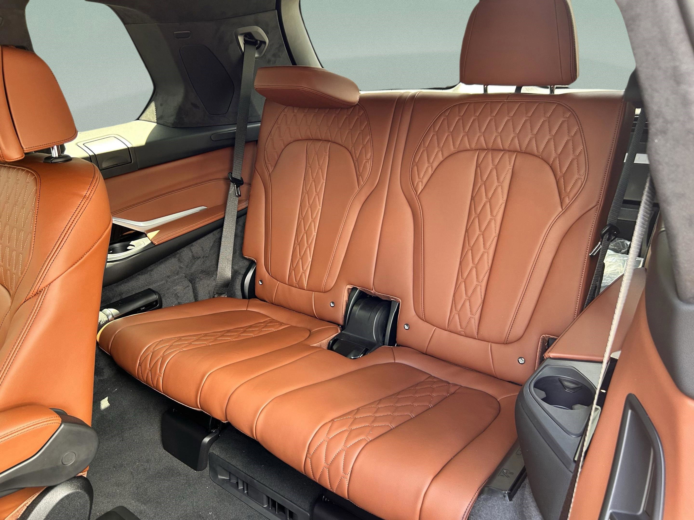 Used 2026 BMW X7 xDrive40i image 30