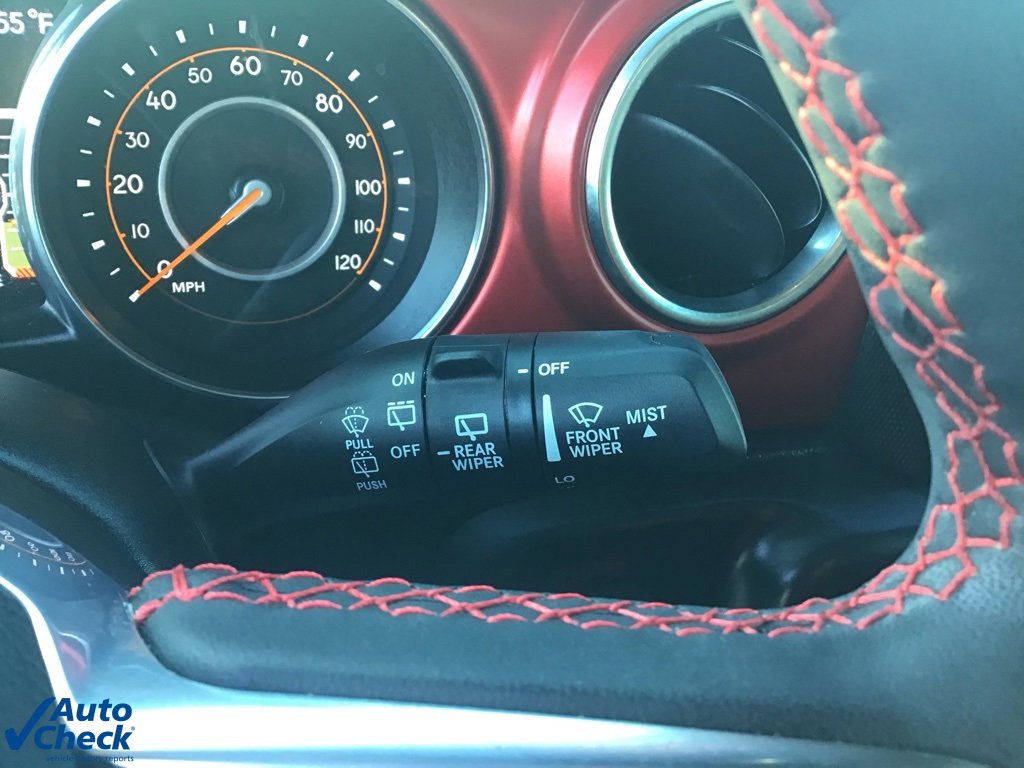 Used 2023 Jeep Wrangler Unlimited Rubicon image 33