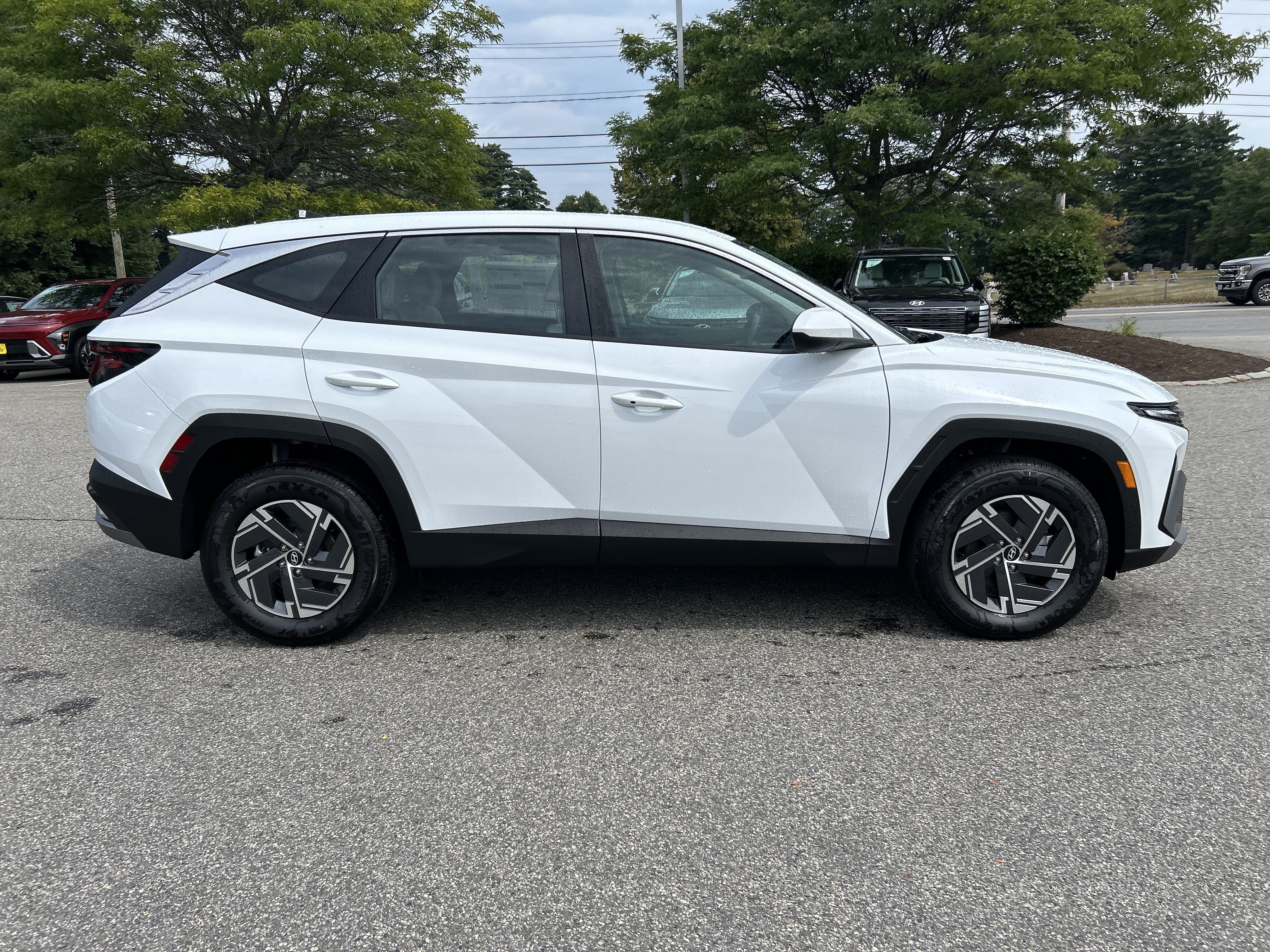 New 2026 Hyundai Tucson Blue SE AWD/4WD image 8