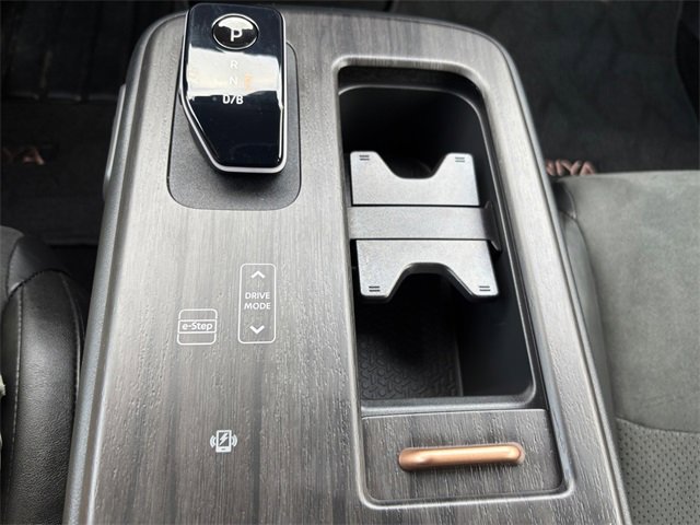 Used 2025 Nissan Ariya FWD image 25