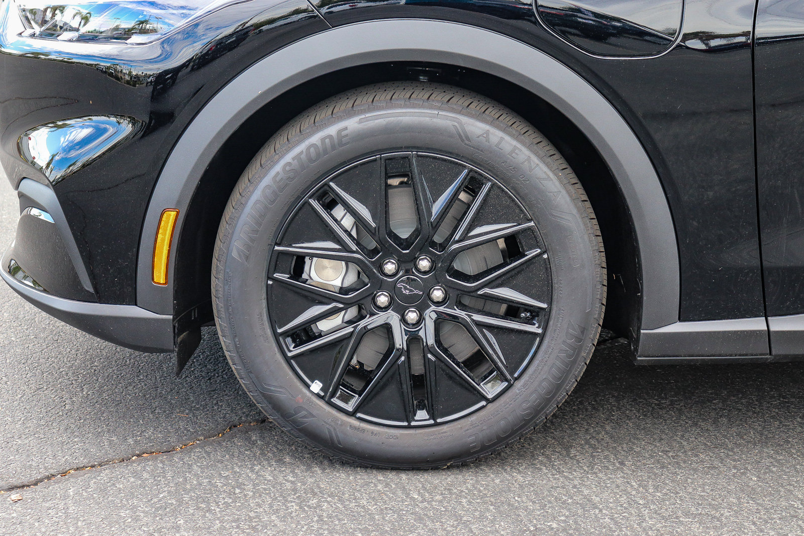 New 2026 Ford Mustang Mach-E Select w/ Comfort Package Lite RWD image 10
