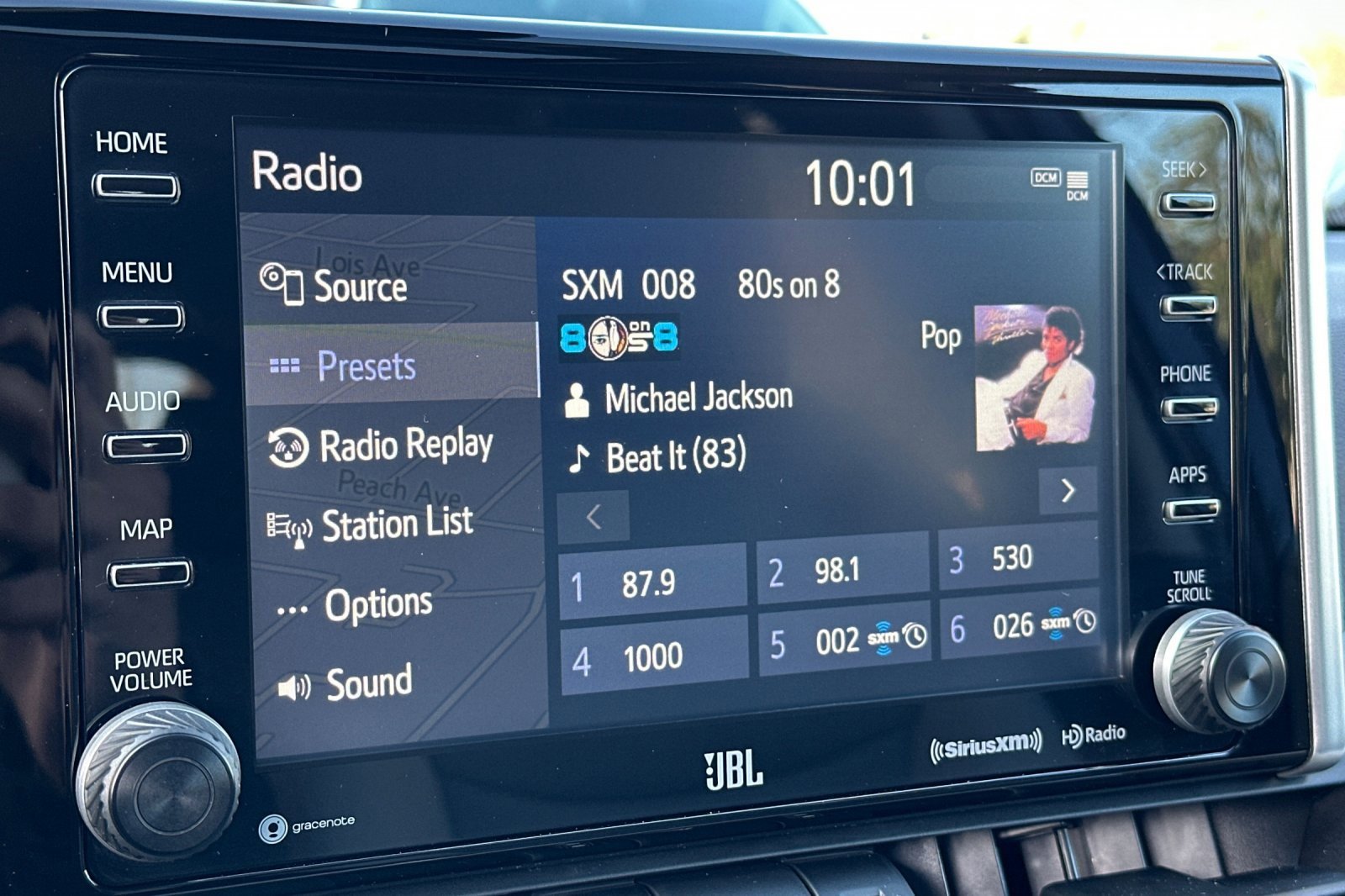 Used 2021 Toyota RAV4 Limited image 23