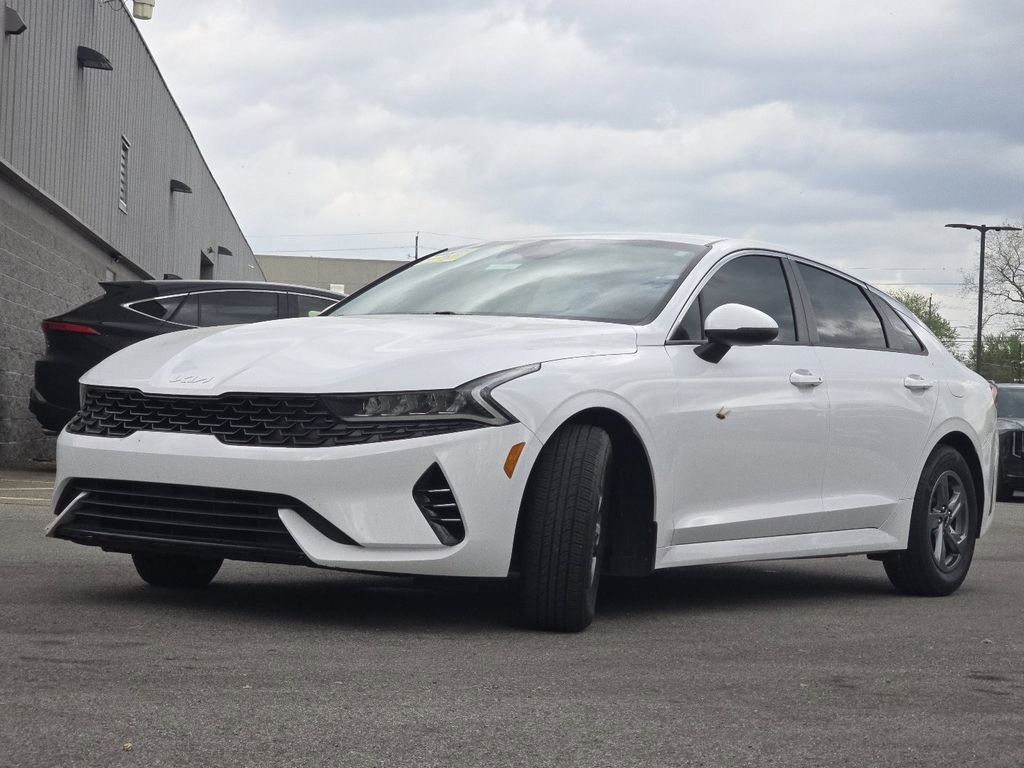 Used 2023 Kia K5 LXS image 10