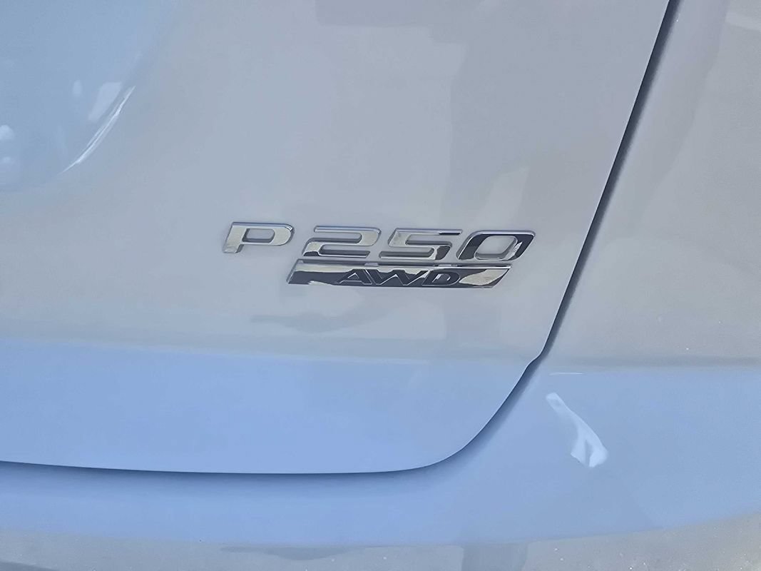 Used 2020 Jaguar E-PACE AWD/4WD image 15