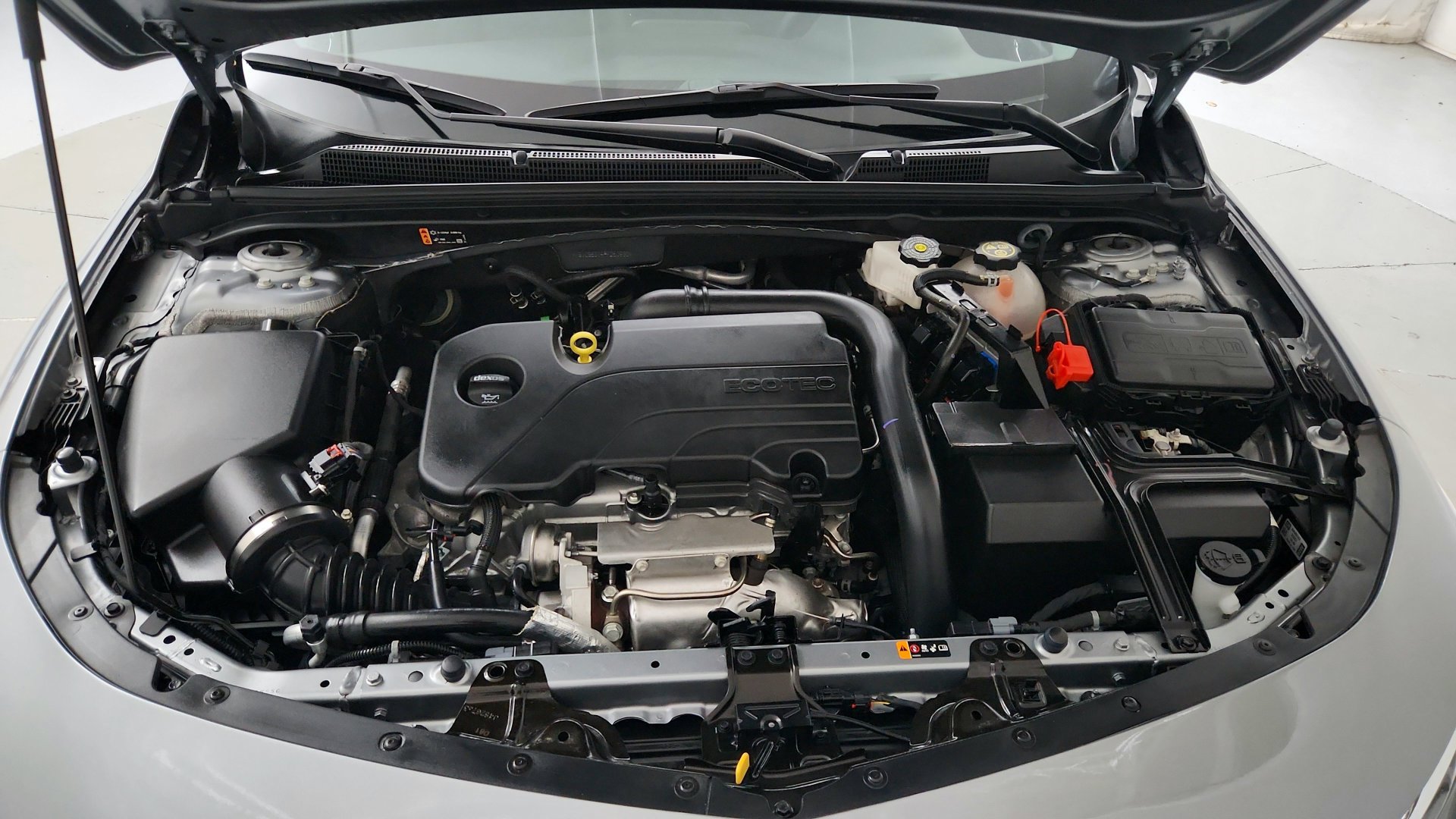 Used 2023 Chevrolet Malibu RS FWD image 30