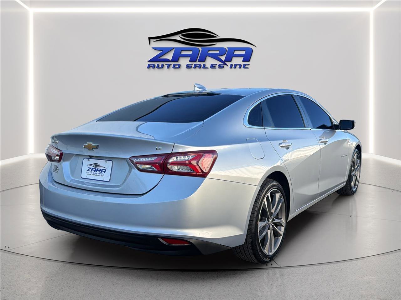Used 2020 Chevrolet Malibu LT FWD image 7