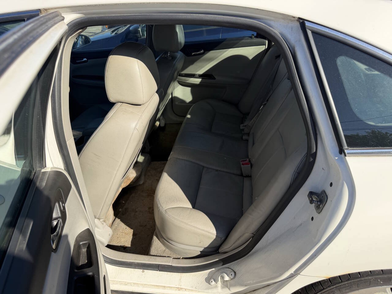 Used 2006 Chevrolet Impala SS w/ Convenience Package FWD image 6