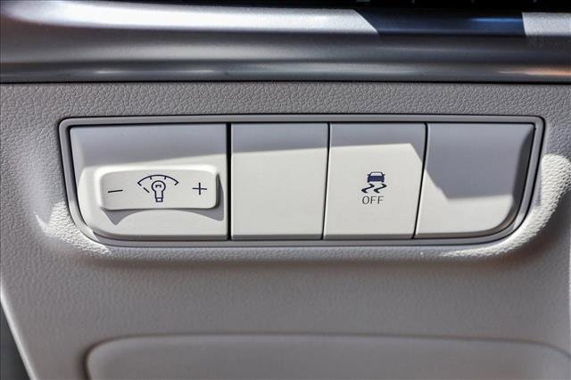 Certified 2025 Hyundai Tucson SE AWD/4WD image 13