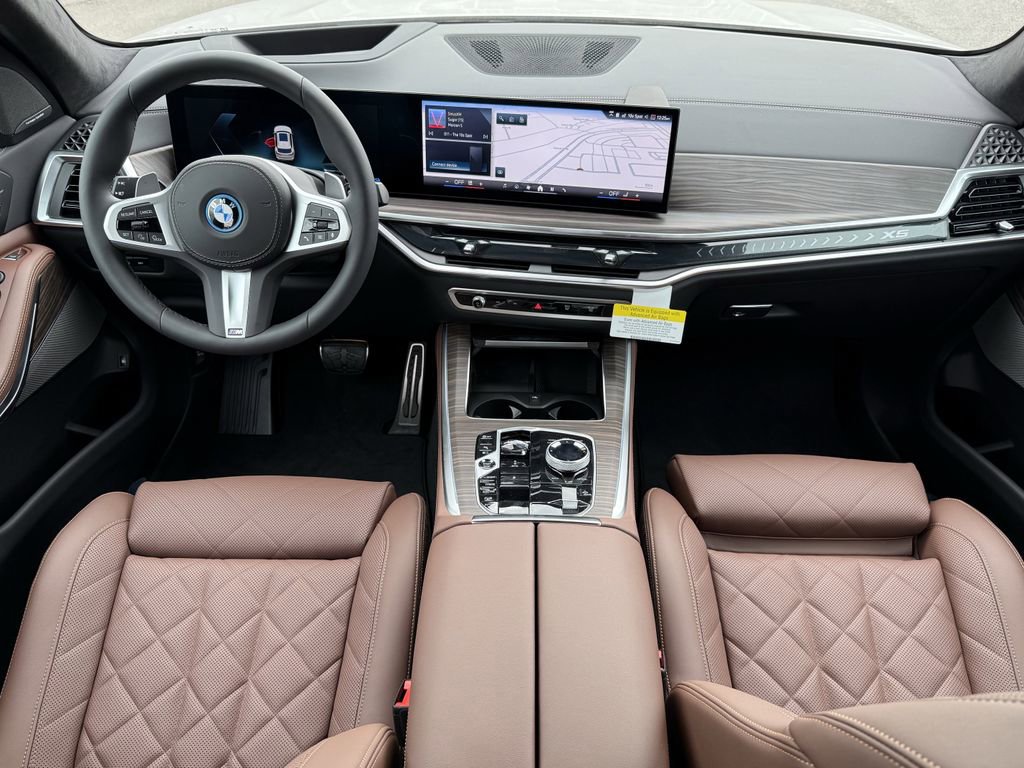 New 2026 BMW X5 xDrive50e w/ Executive Package image 15