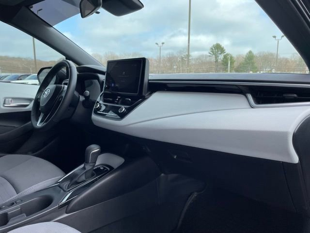 Used 2026 Toyota Corolla SE image 27