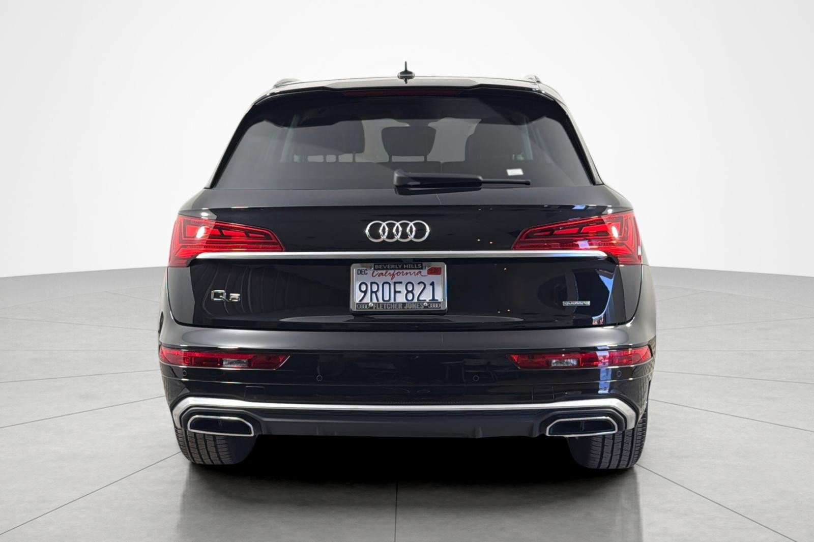 Used 2023 Audi Q5 2.0T Premium w/ Convenience Package AWD/4WD image 4