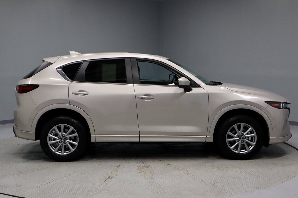 Used 2025 MAZDA CX-5 AWD 2.5 S w/ Preferred Package image 7