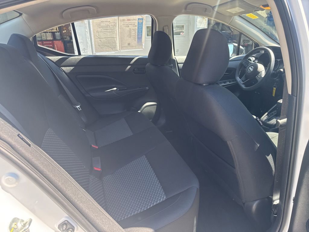 Used 2024 Nissan Versa S FWD image 12