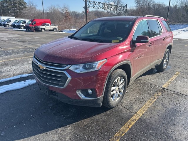 Used 2020 Chevrolet Traverse LT image 1