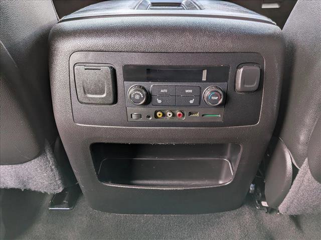 Used 2016 Chevrolet Suburban LTZ image 18