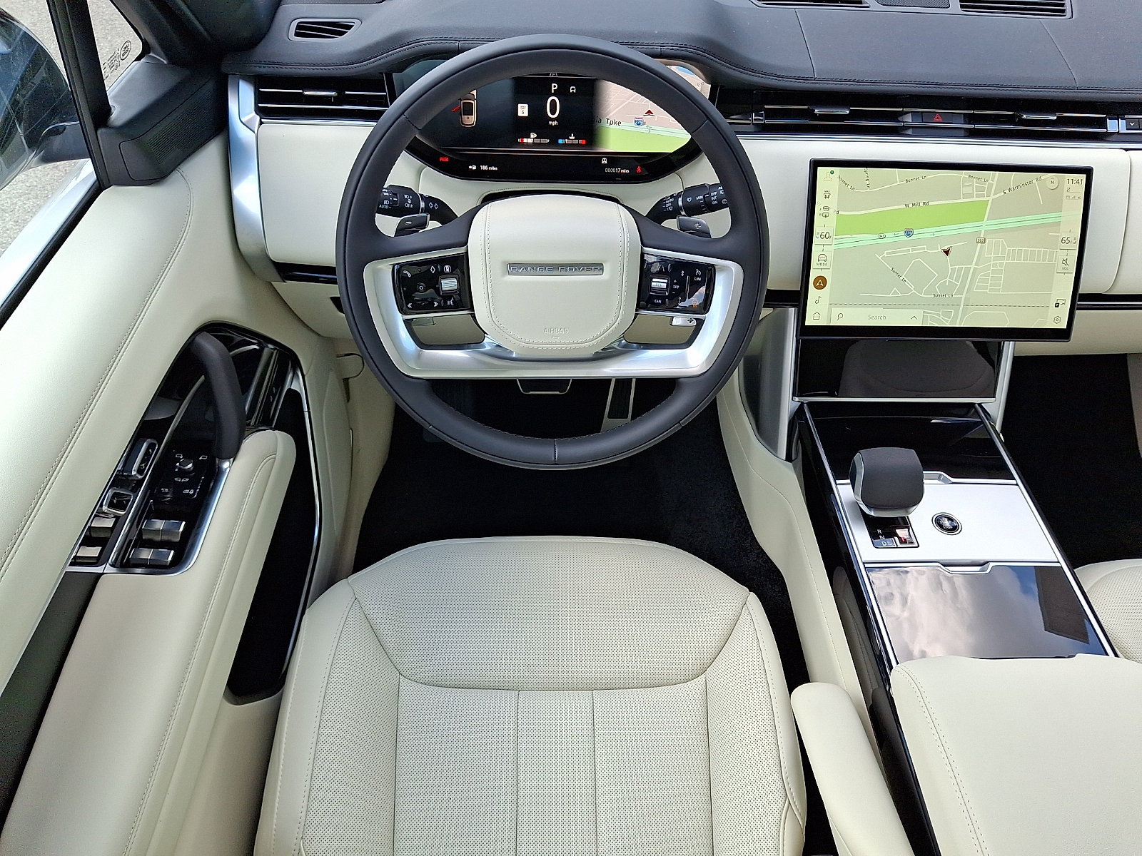 New 2026 Land Rover Range Rover SE AWD/4WD image 4
