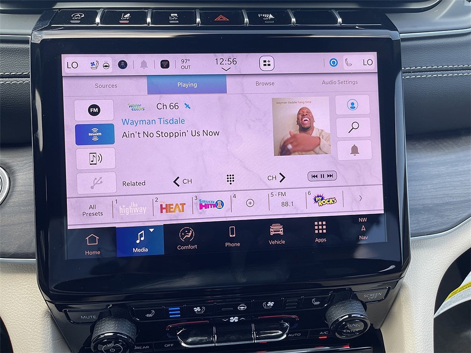 New 2025 Jeep Grand Cherokee Limited w/ Luxury Tech Group II image 6