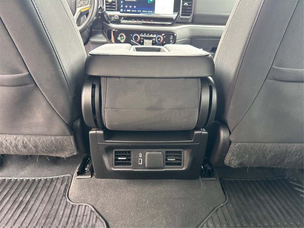 Used 2023 Chevrolet Silverado 1500 LT image 20