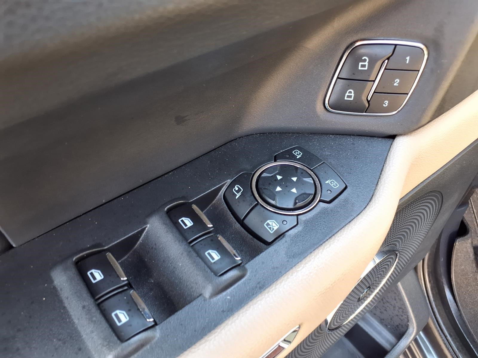 Certified 2024 Ford Expedition Limited AWD/4WD image 16