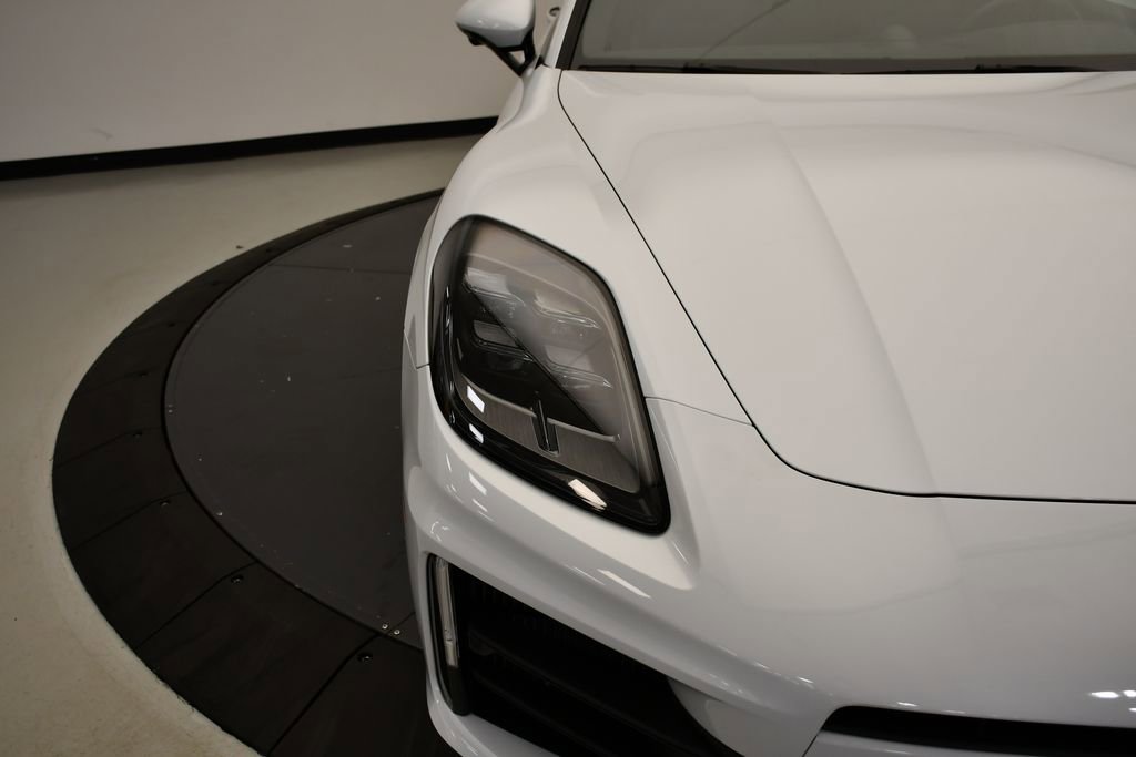 Certified 2024 Porsche Panamera 4 image 14