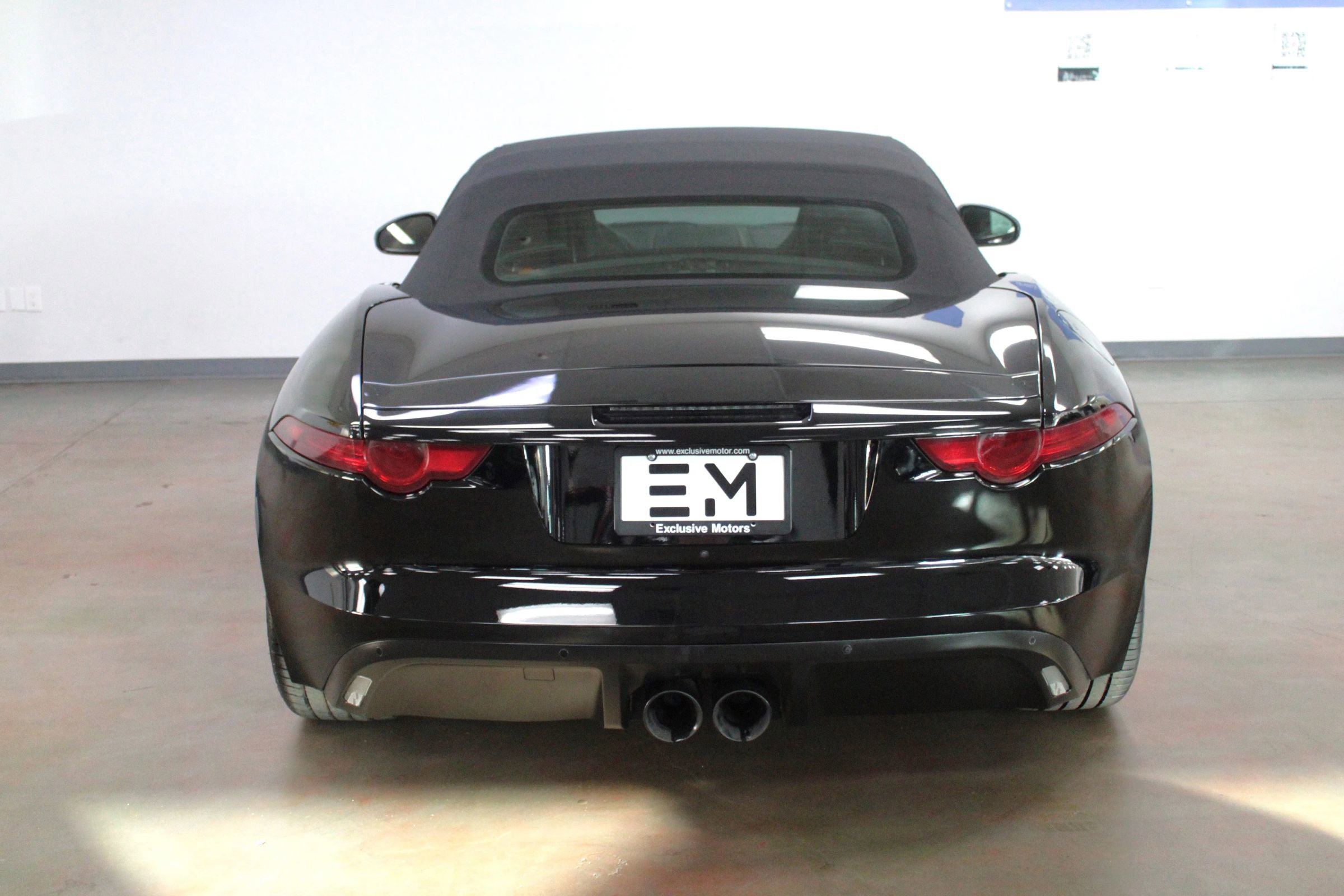 Used 2015 Jaguar F-TYPE S image 6