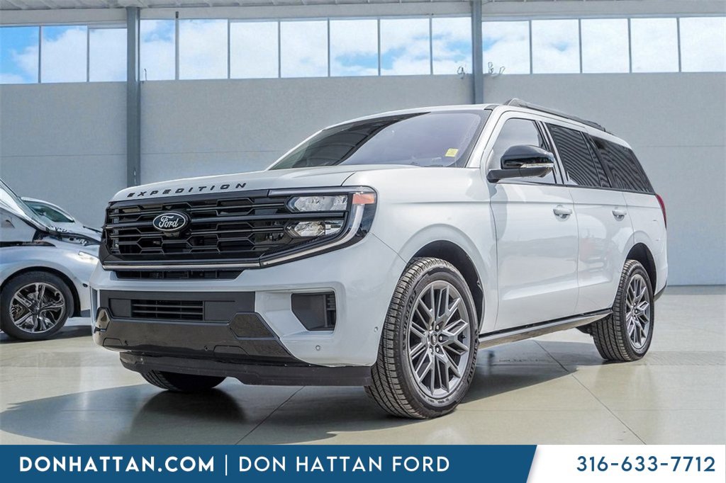New 2025 Ford Expedition Platinum video 1