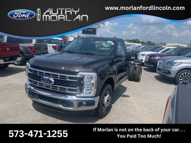 New 2024 Ford F350 XL w/ XL Chrome Package image 1