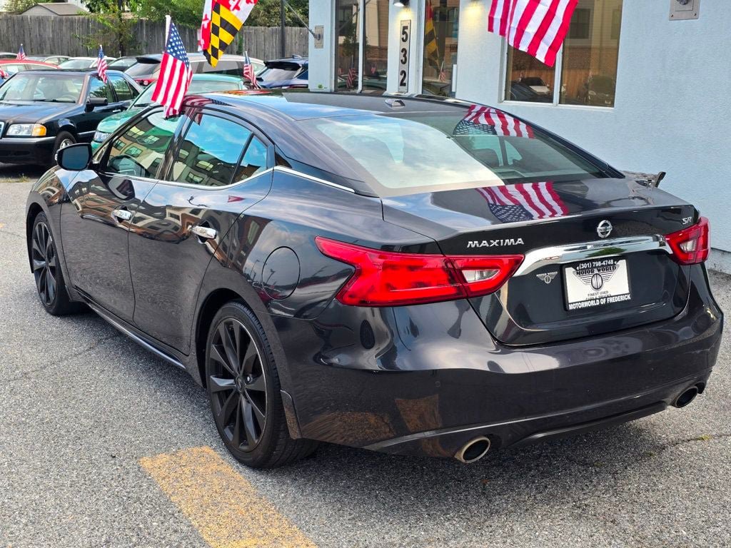 Used 2016 Nissan Maxima SR FWD image 6