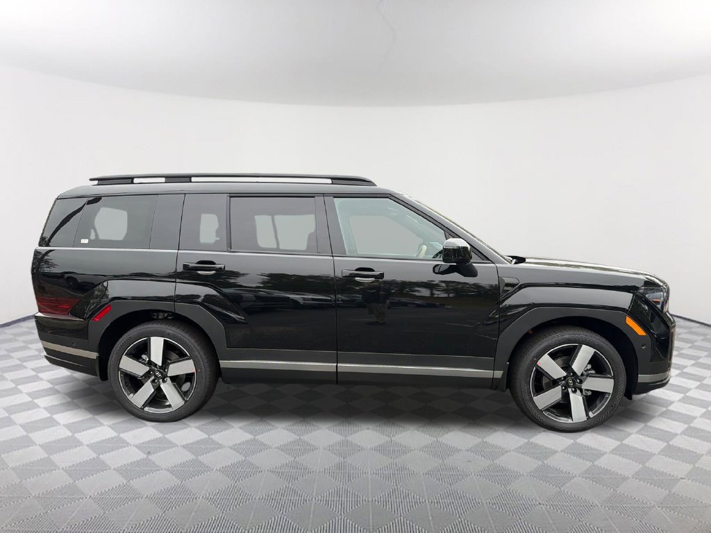 New 2027 Hyundai Santa Fe Limited FWD image 4