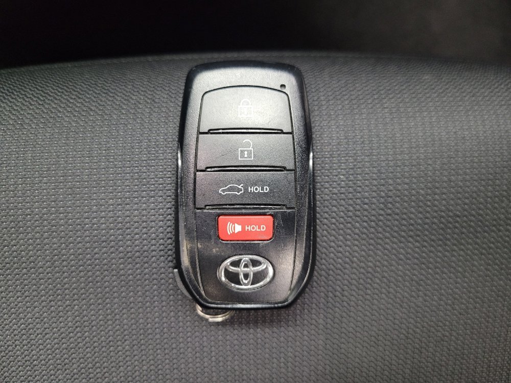 Used 2023 Toyota Corolla LE w/ LE Convenience Package FWD image 32