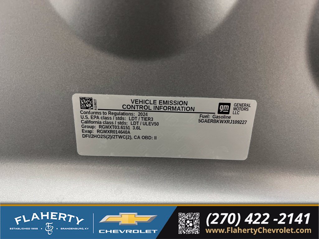 Used 2024 Buick Enclave Essence w/ Experience Buick Package FWD image 17