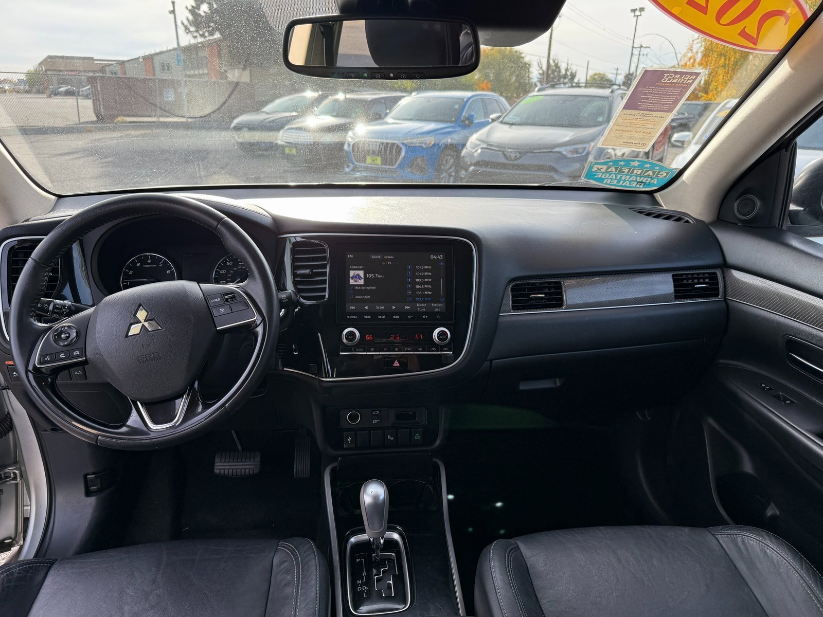 Used 2020 Mitsubishi Outlander SEL image 9