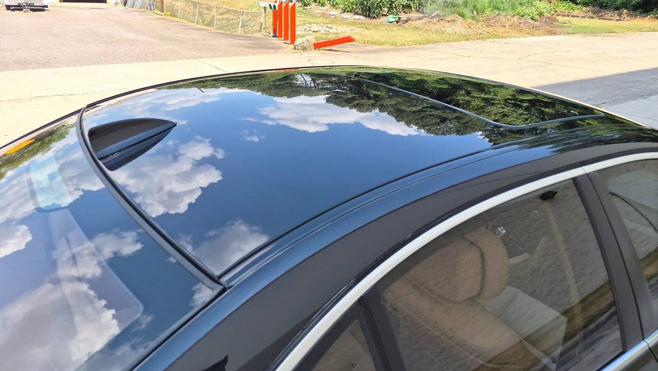 Used 2010 BMW 528i Sedan RWD image 22