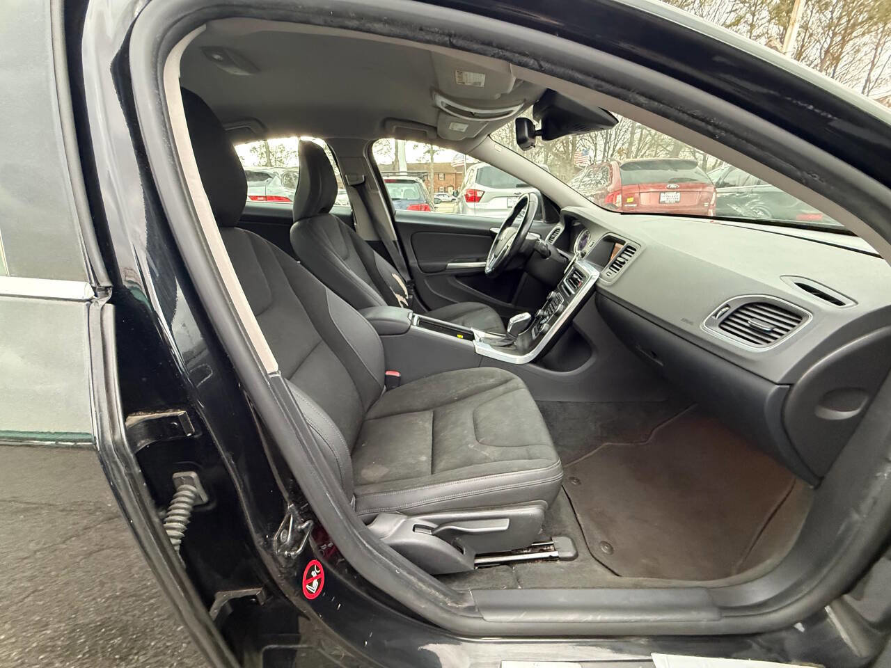 Used 2013 Volvo S60 T5 FWD image 10