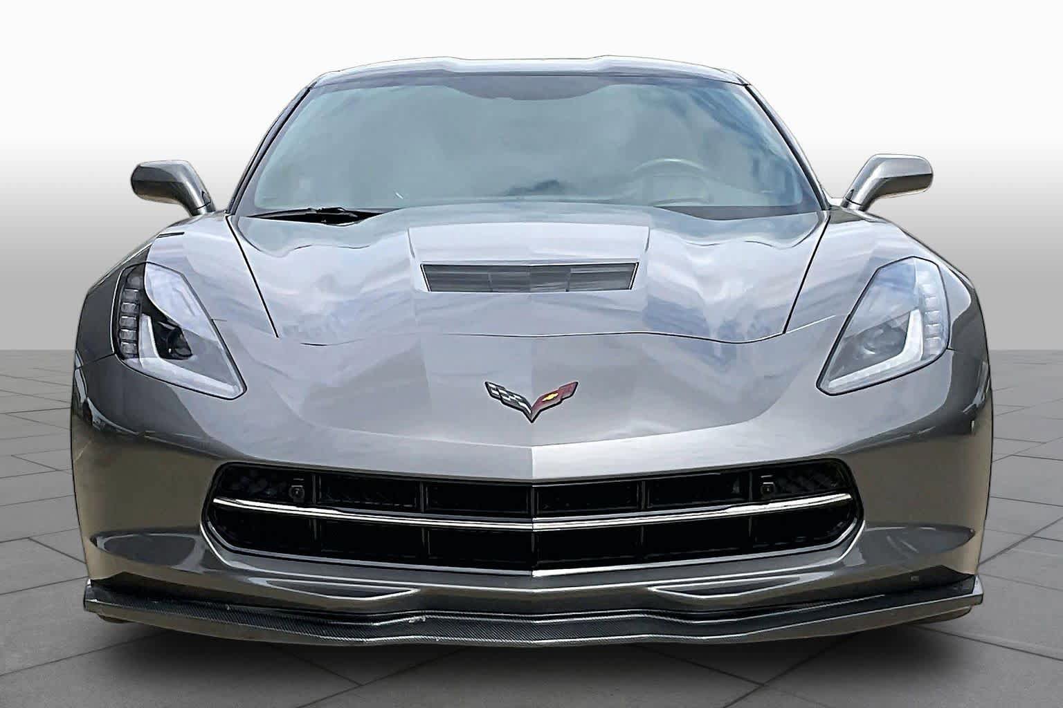 Used 2016 Chevrolet Corvette Stingray Coupe w/ 2LT Preferred Equipment Group RWD image 4