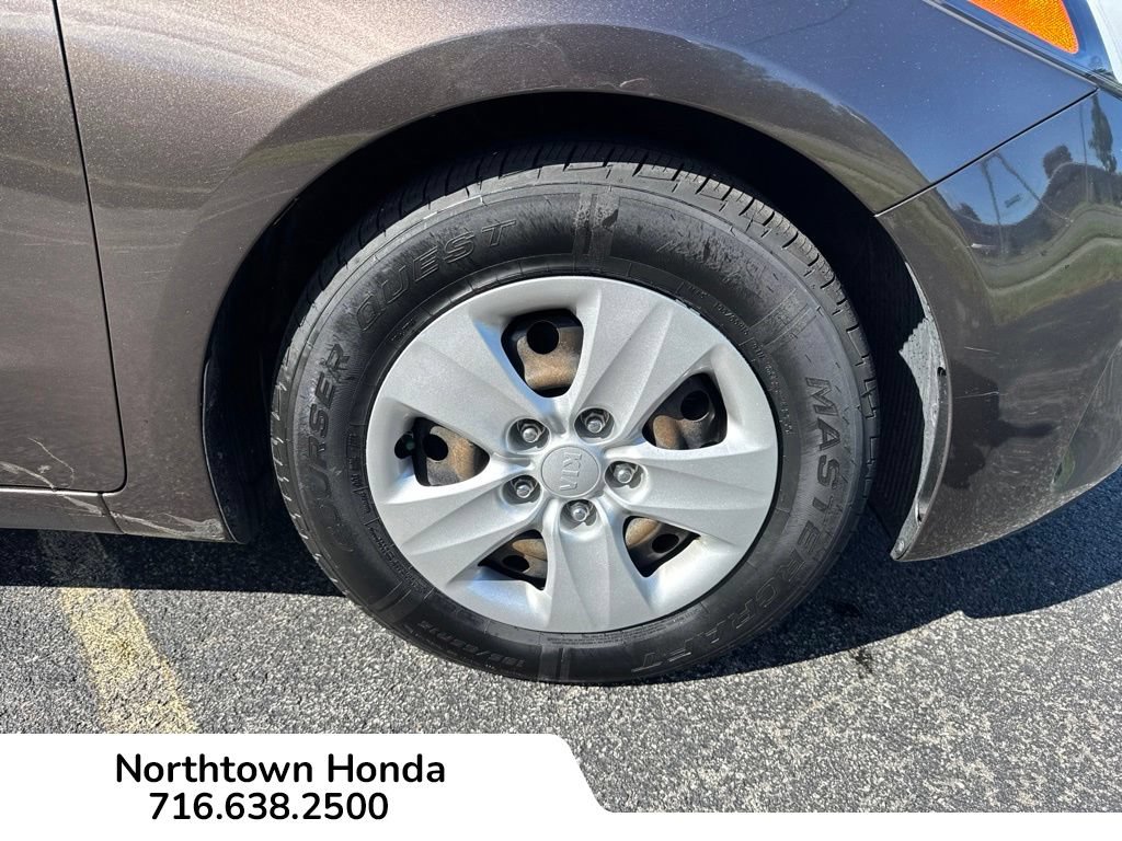 Used 2017 Kia Forte LX w/ LX Popular Package FWD image 14