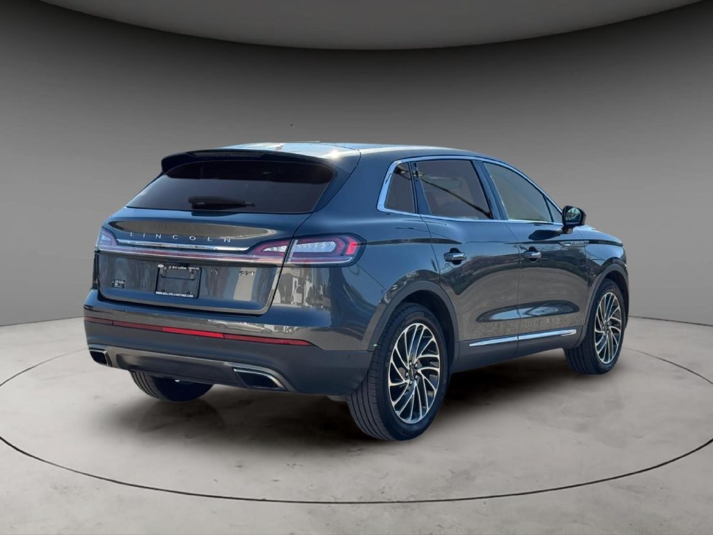 Used 2019 Lincoln Nautilus Reserve FWD image 4