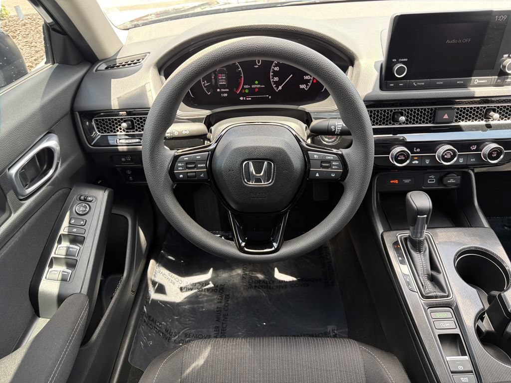 Used 2023 Honda Civic LX image 13