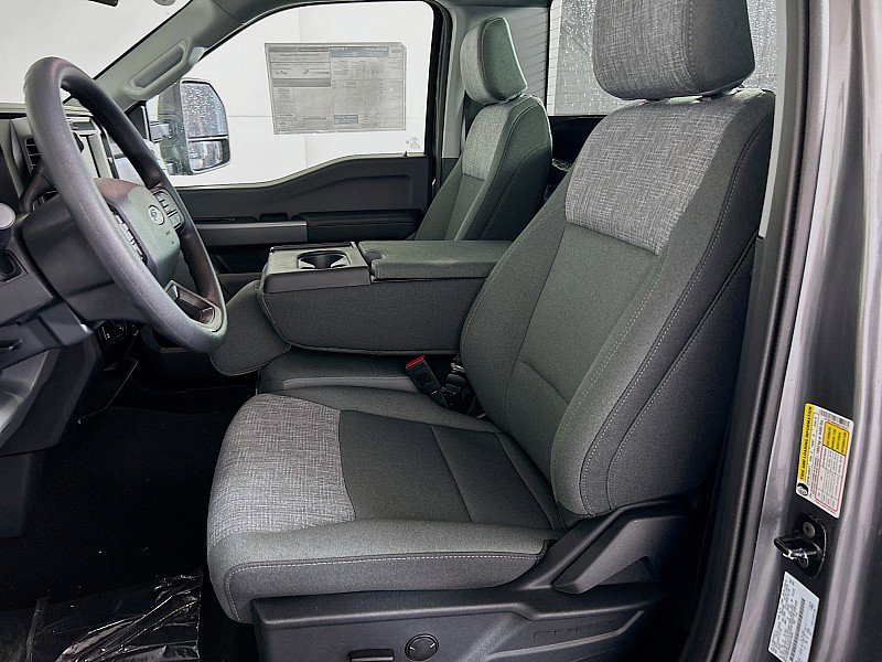 New 2025 Ford F350 XLT w/ 360-Degree Camera Package AWD/4WD image 11