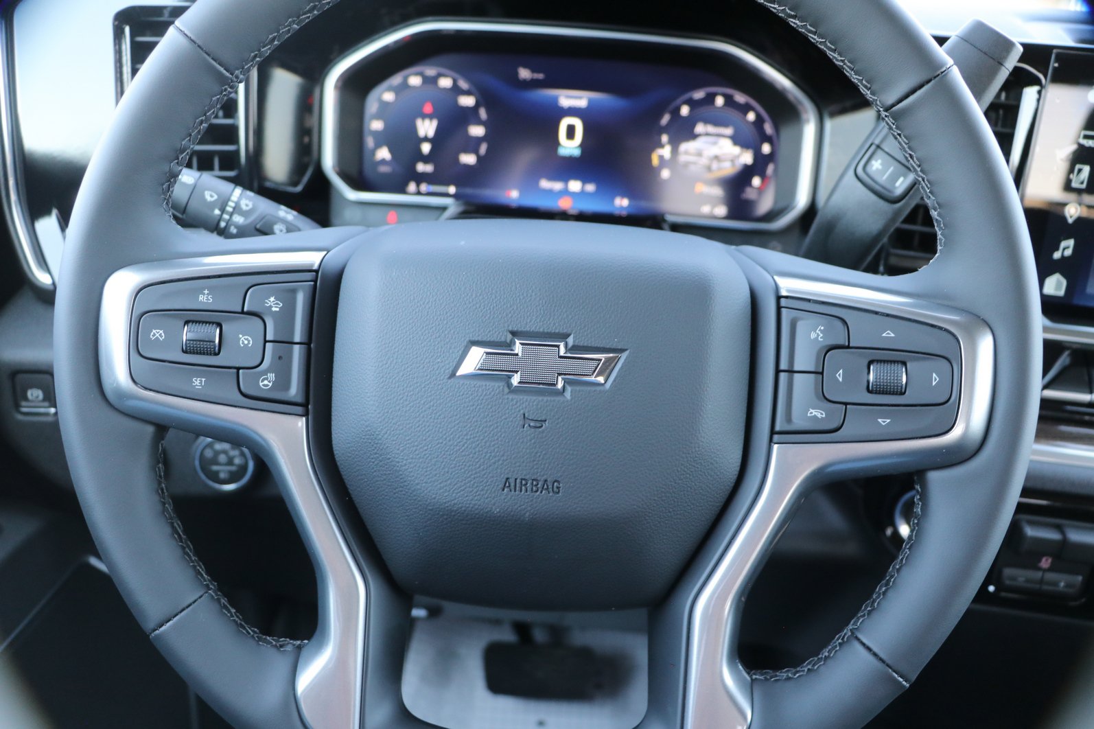 New 2026 Chevrolet Silverado 1500 RST w/ RST Select Package AWD/4WD image 17