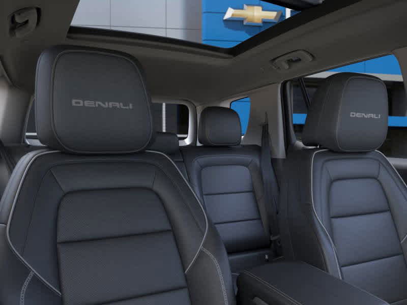 New 2026 GMC Terrain Denali w/ LPO, Black Badging Package image 24