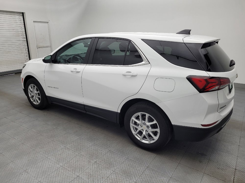 Used 2024 Chevrolet Equinox LT FWD image 3