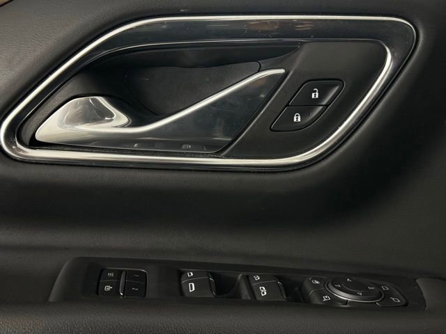 Used 2023 Chevrolet Tahoe High Country w/ Advanced Technology Package image 16