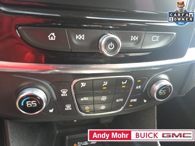 Used 2023 Chevrolet Traverse LT FWD image 36