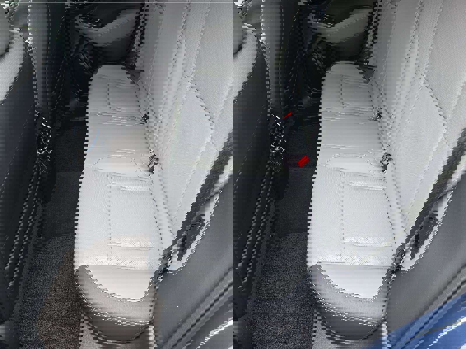 Used 2024 Subaru Outback Limited image 17