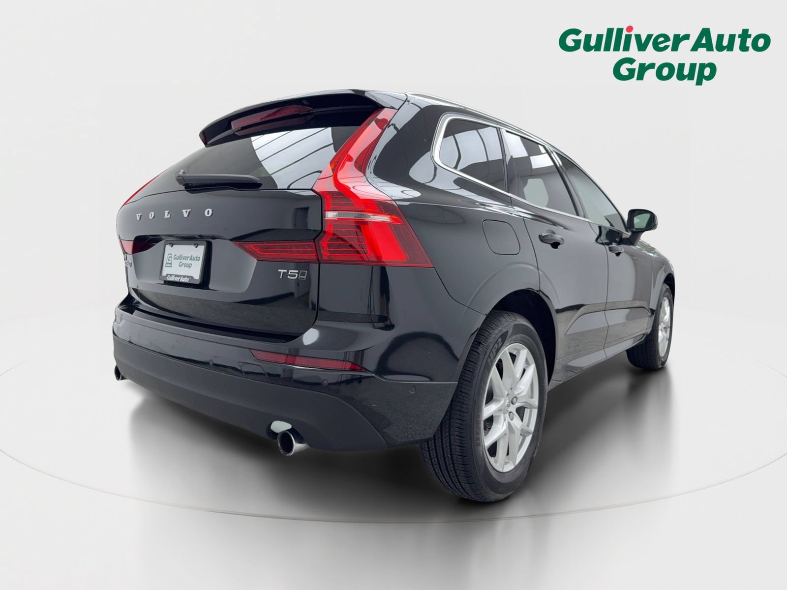 Used 2019 Volvo XC60 T5 Momentum w/ Premium Package AWD/4WD image 8