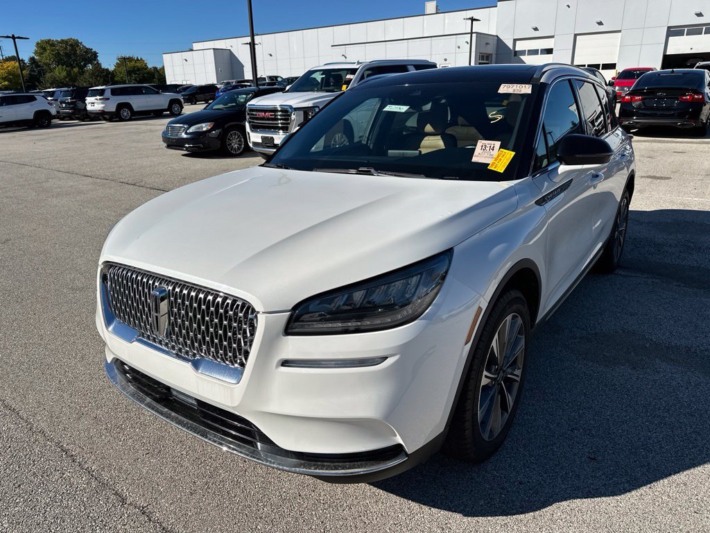 Used 2020 Lincoln Corsair Reserve w/ Elements Package AWD/4WD image 2