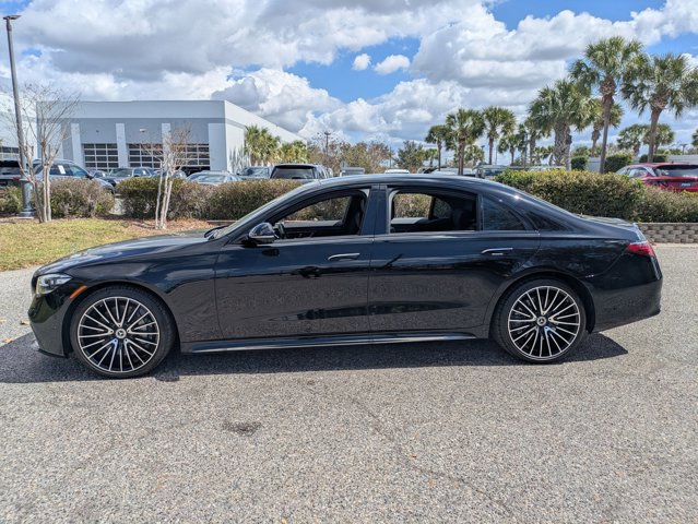 Used 2023 Mercedes-Benz S 580 4MATIC Sedan image 9
